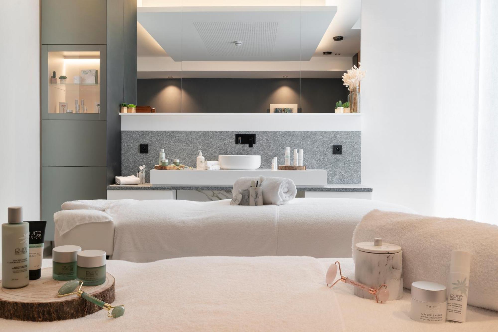 Mgm Hotels & Residences - Hotel Alhena フレーヌ エクステリア 写真